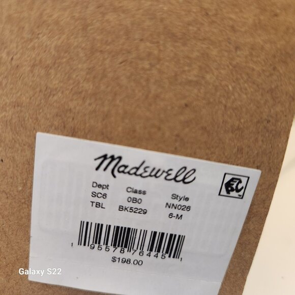 Madewell The Dimes Kitten-Heel Booties in Crinkle. NIB. Size 6 - Picture 11 of 16